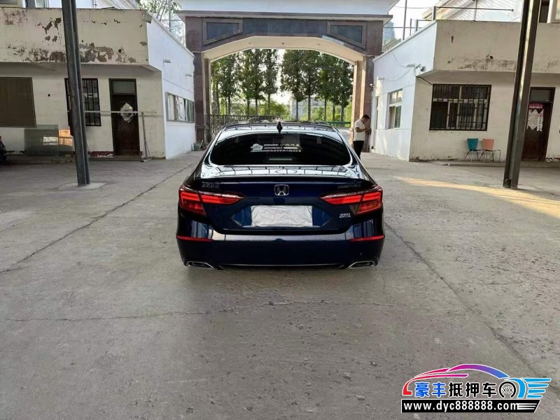 22年本田英诗派轿车抵押车出售