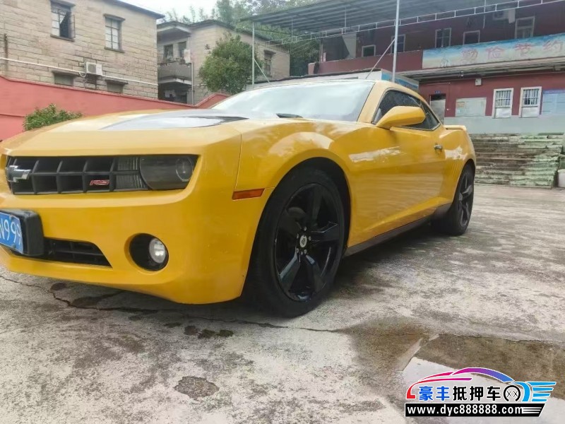 13年雪佛兰科迈罗轿车抵押车出售