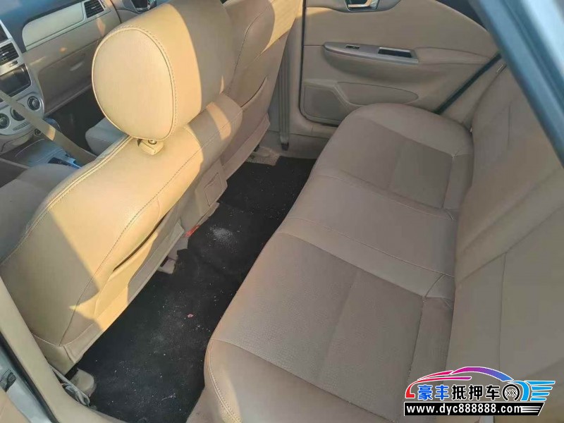 14年别克凯越轿车抵押车出售