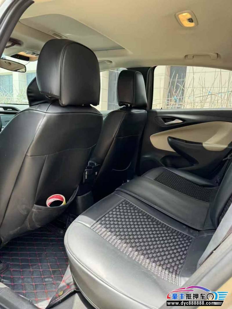 19年别克凯越轿车抵押车出售