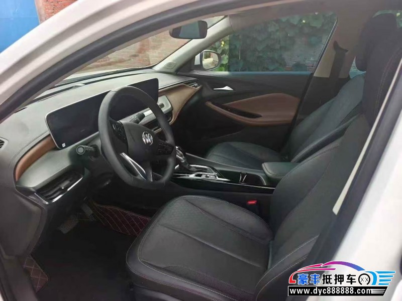 22年别克威朗轿车抵押车出售