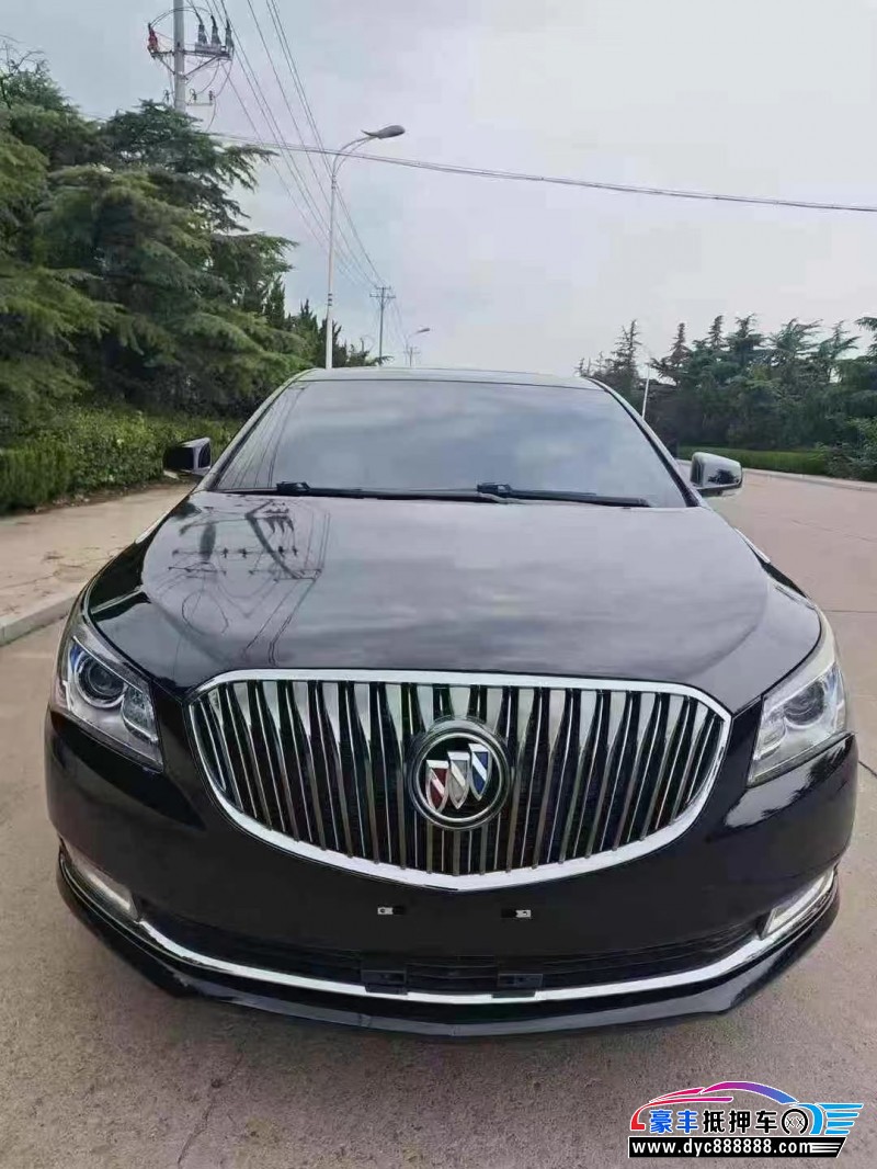 15年别克君越轿车抵押车出售