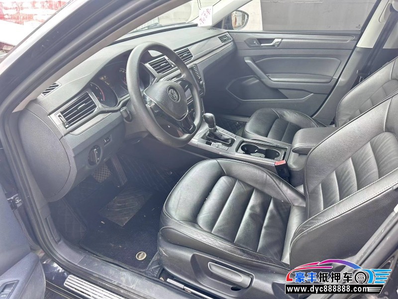 17年大众帕萨特轿车抵押车出售