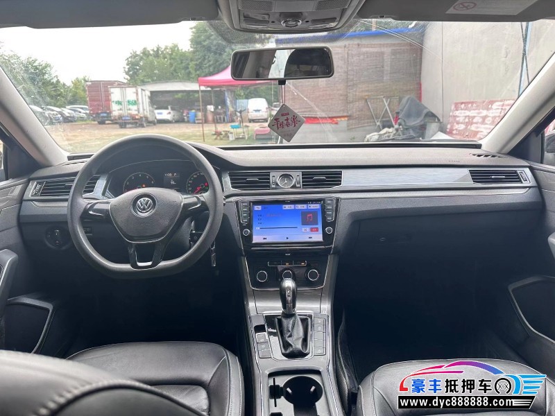 17年大众帕萨特轿车抵押车出售