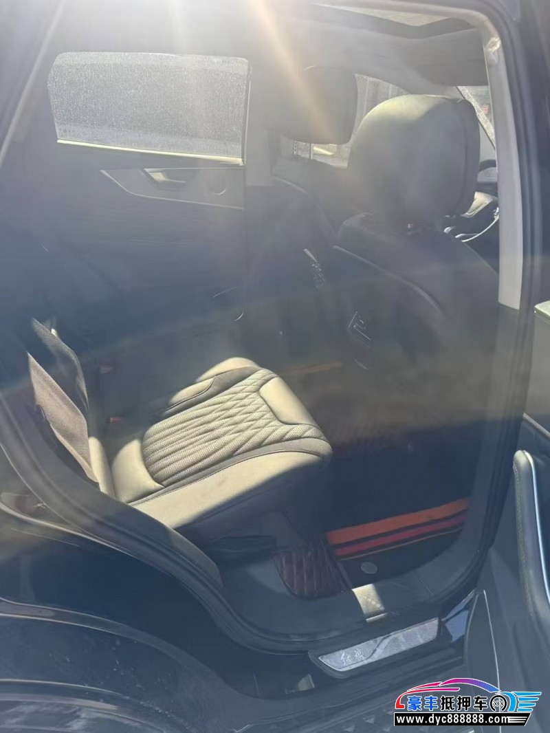 23年红旗HS5SUV抵押车出售