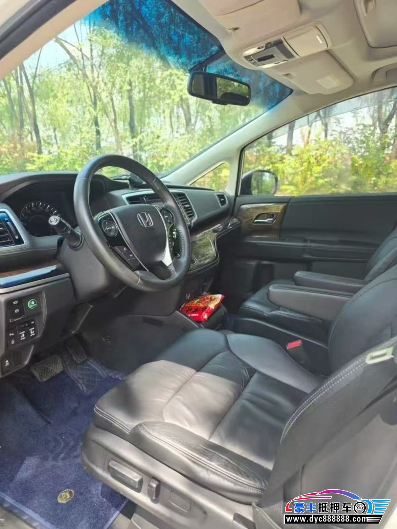14年本田奥德赛MPV抵押车出售