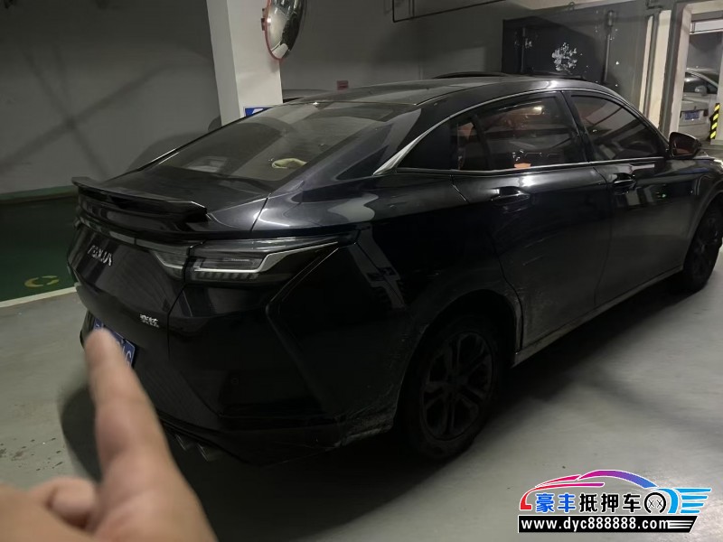 24年东风风神奕炫轿车抵押车出售