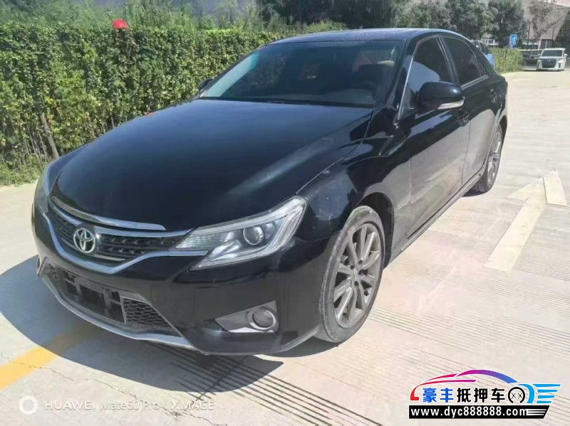 13年丰田锐志轿车抵押车出售