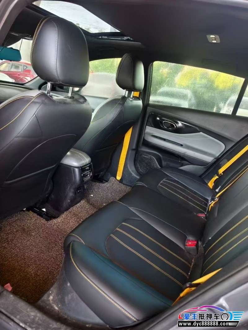 21年传祺影豹轿车抵押车出售