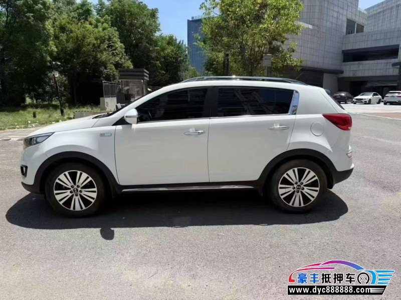 16年起亚智跑SUV抵押车出售