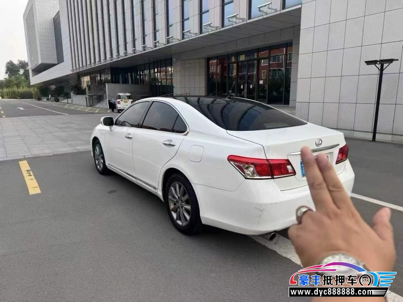 11年雷克萨斯ES轿车抵押车出售