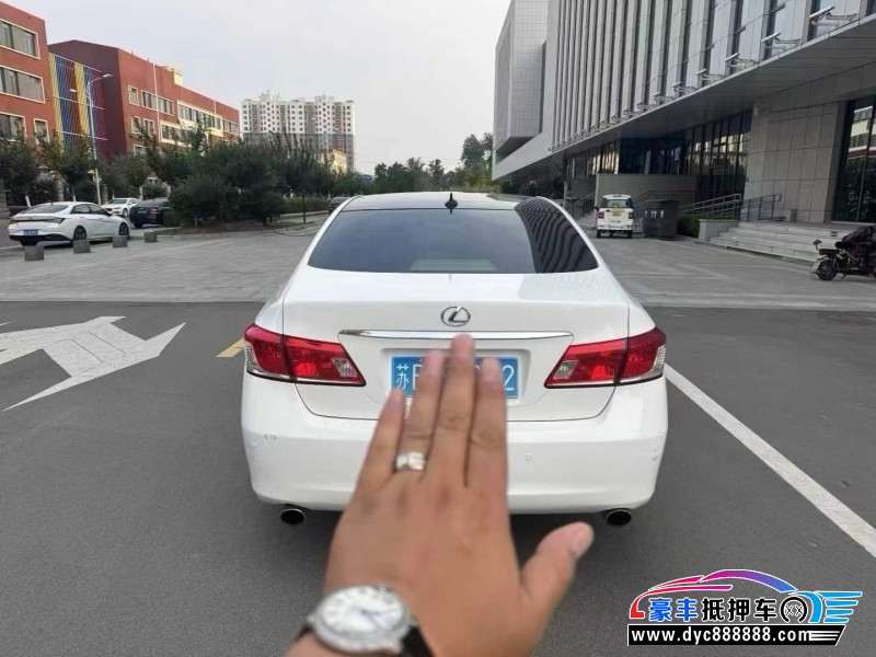 11年雷克萨斯ES轿车抵押车出售