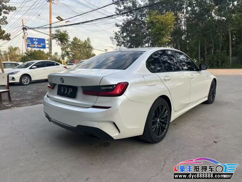 20年宝马3系轿车抵押车出售