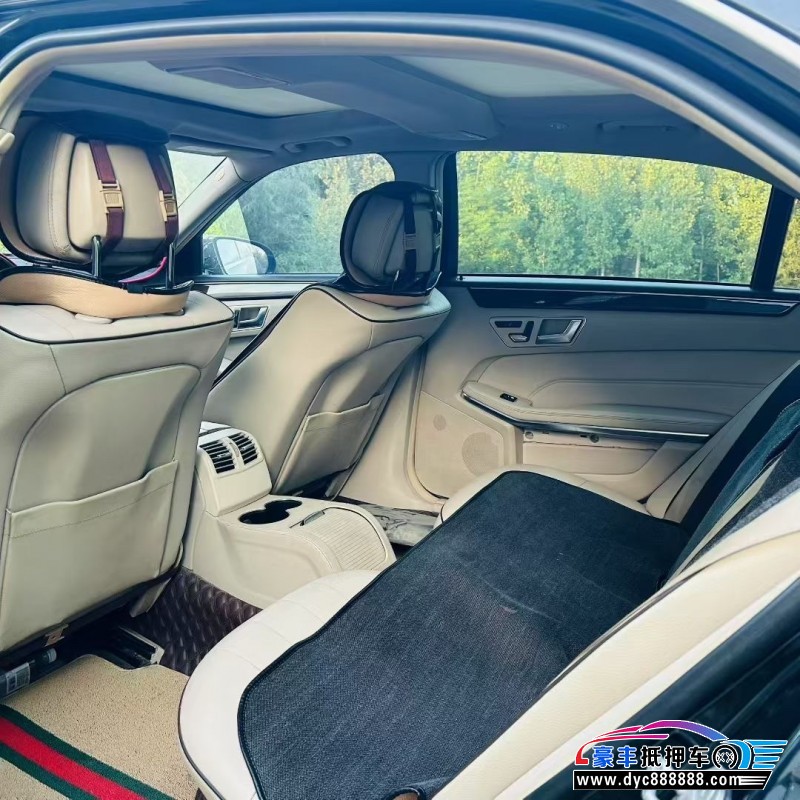 15年奔驰E轿车抵押车出售