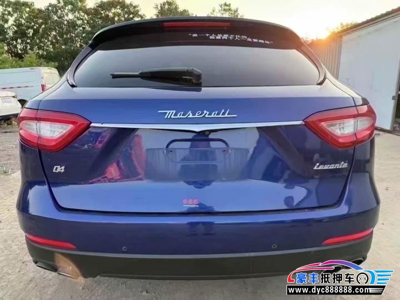 17年玛莎拉蒂莱万特轿车抵押车出售