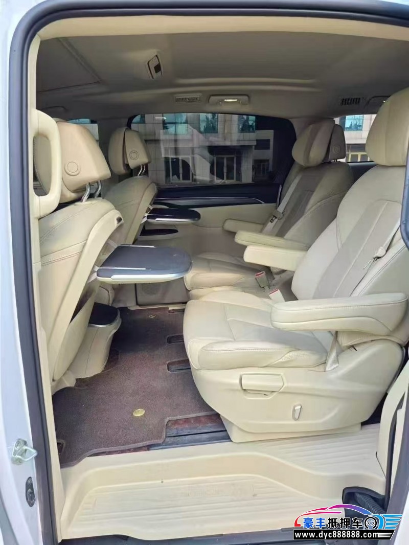 23年别克GL8轿车抵押车出售