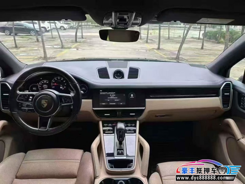 22年保时捷卡宴轿车抵押车出售
