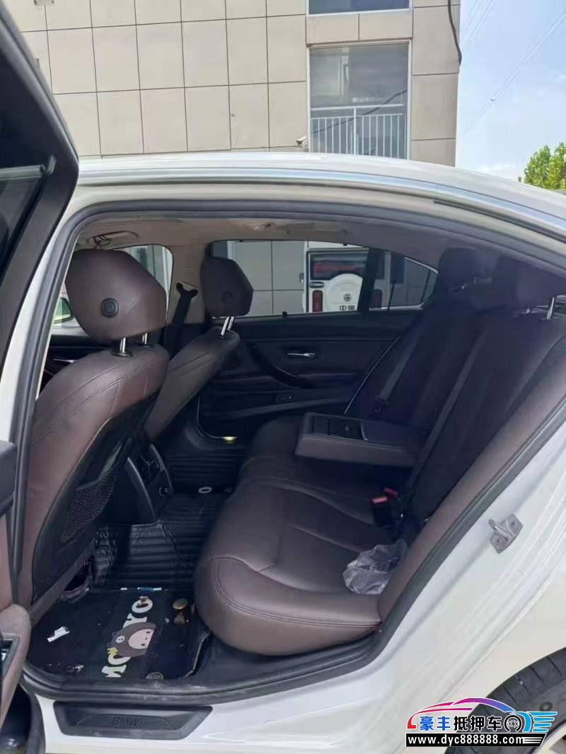 19年宝马3系轿车抵押车出售