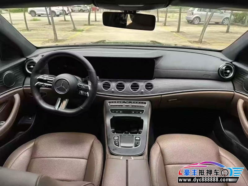 21年奔驰E轿车抵押车出售