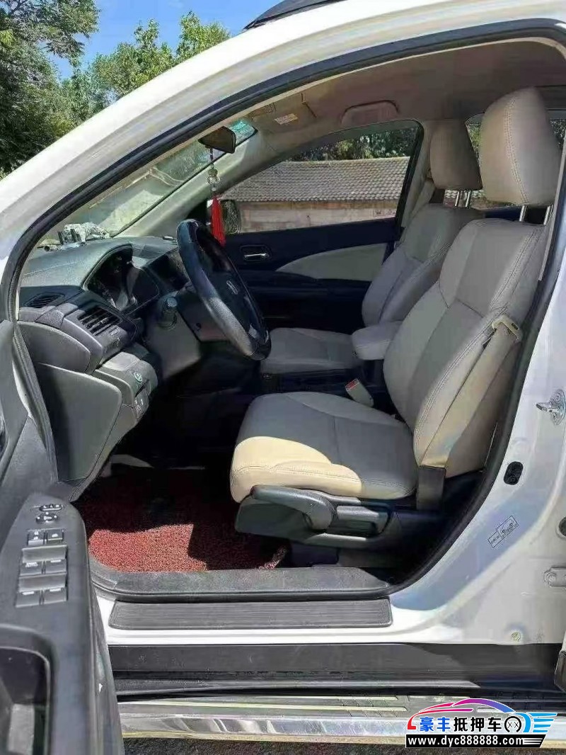 17年本田CR-V轿车抵押车出售