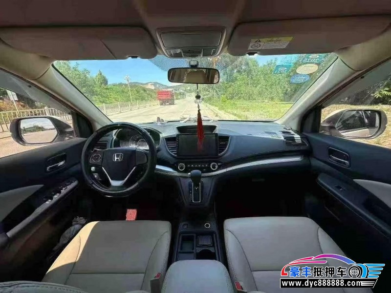 17年本田CR-V轿车抵押车出售