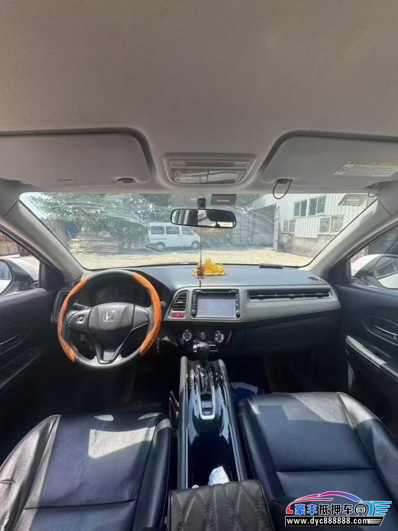 15年本田缤智轿车抵押车出售