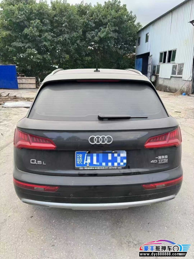 20年奥迪Q5轿车抵押车出售
