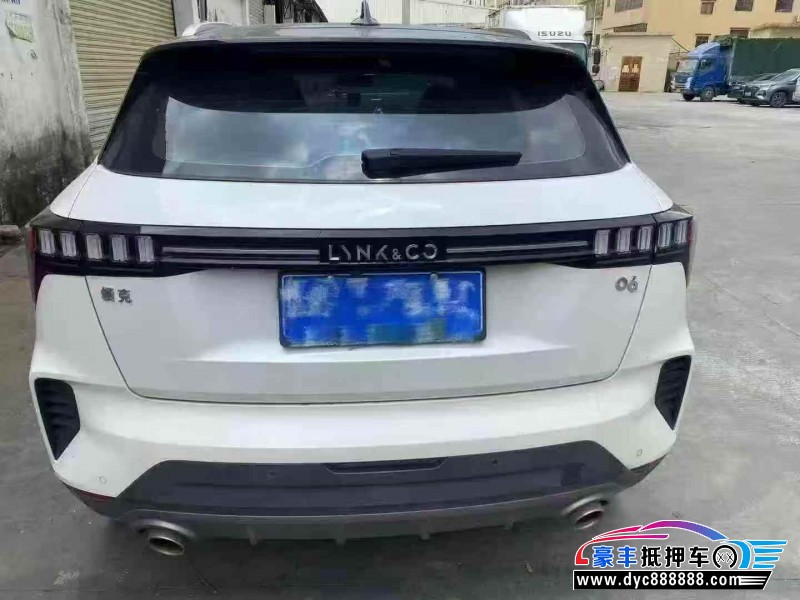 22年领克06轿车抵押车出售