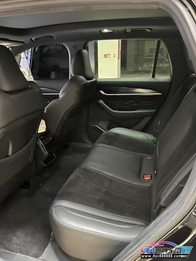 24年吉利吉利星越轿车抵押车出售