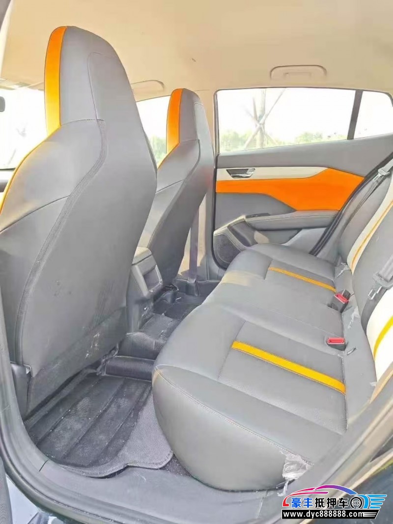 23年东风风神奕炫轿车抵押车出售