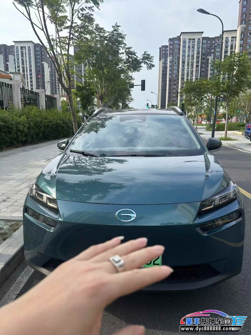 抵押车出售23年传祺埃安轿车