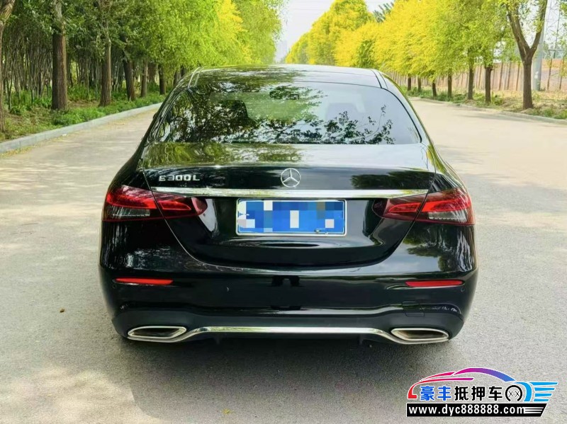 20年奔驰E轿车抵押车出售