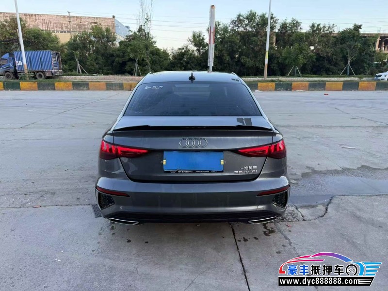 22年奥迪A3轿车抵押车出售
