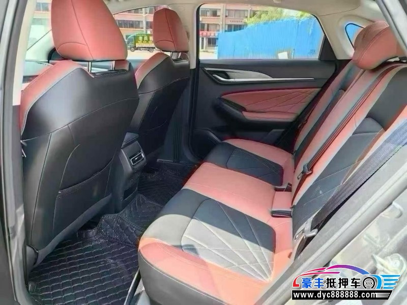 22年长安逸动轿车抵押车出售