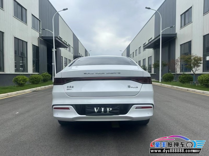 24年比亚迪秦轿车抵押车出售