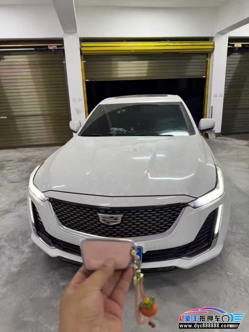 抵押车出售21年凯迪拉克CT5轿车