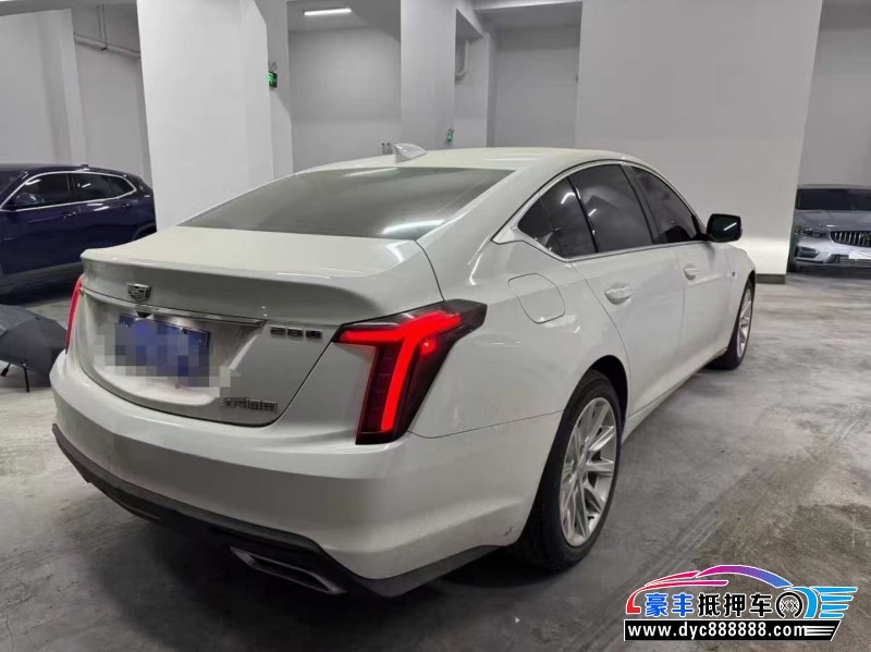 21年凯迪拉克CT5轿车抵押车出售