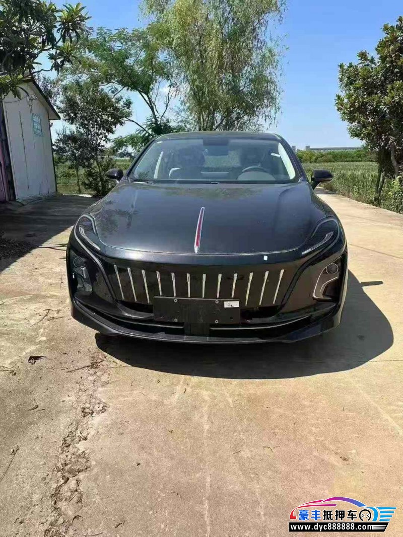 24年红旗EQM5轿车抵押车出售