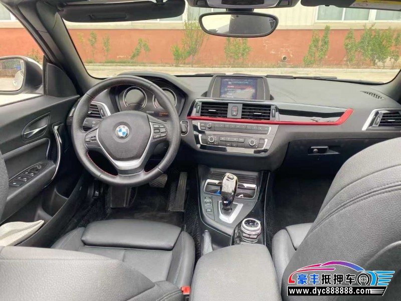 18年宝马2系轿车抵押车出售