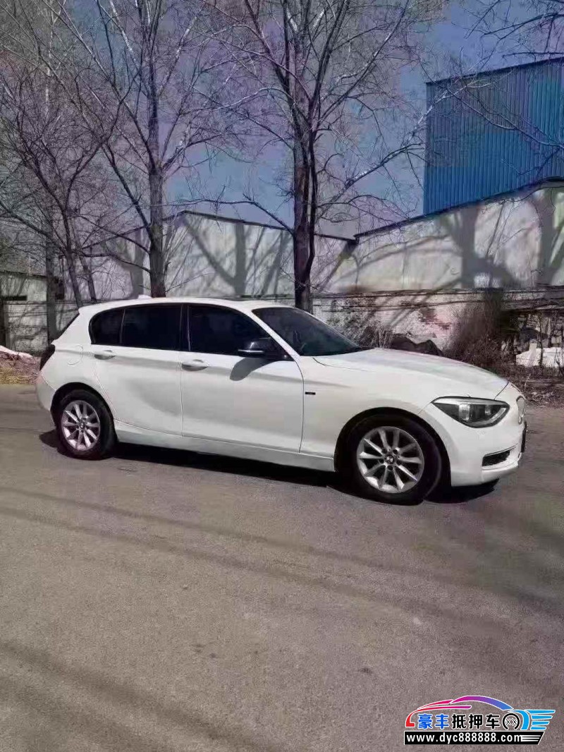 12年宝马1系轿车抵押车出售