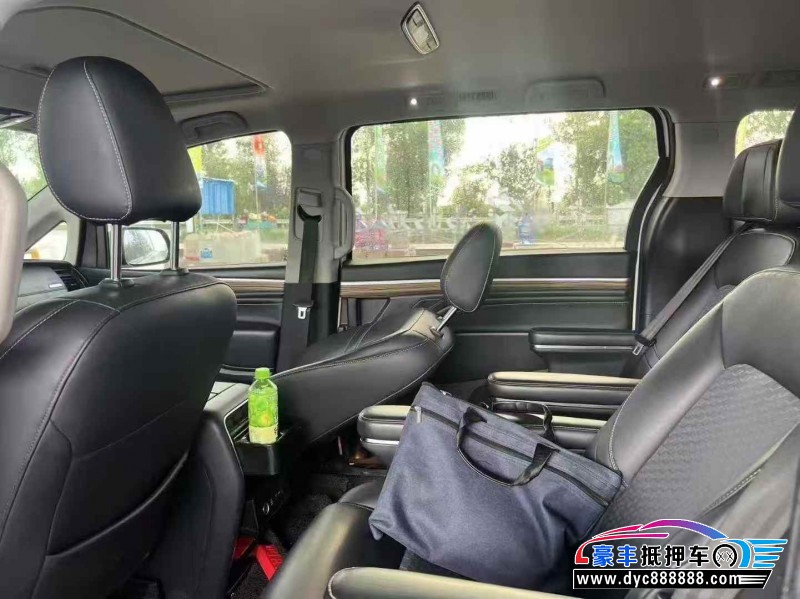 22年传祺M8轿车抵押车出售