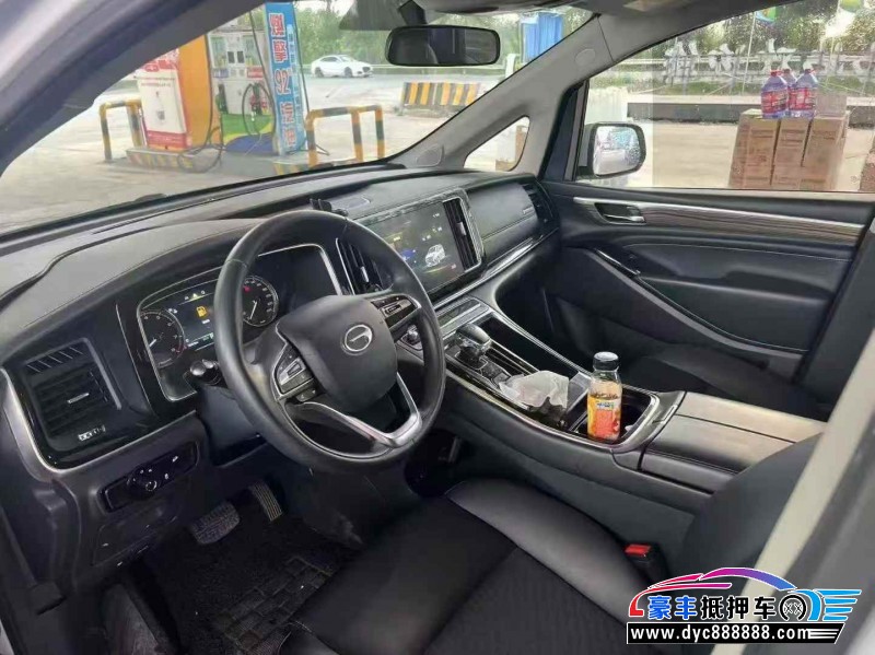 22年传祺M8轿车抵押车出售