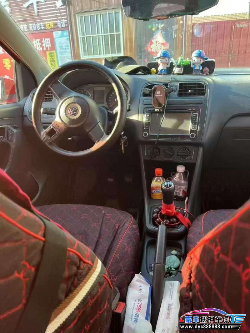 16年大众polo轿车抵押车出售