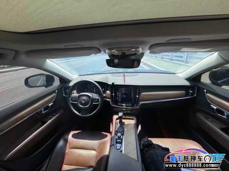 19年沃尔沃S90轿车抵押车出售