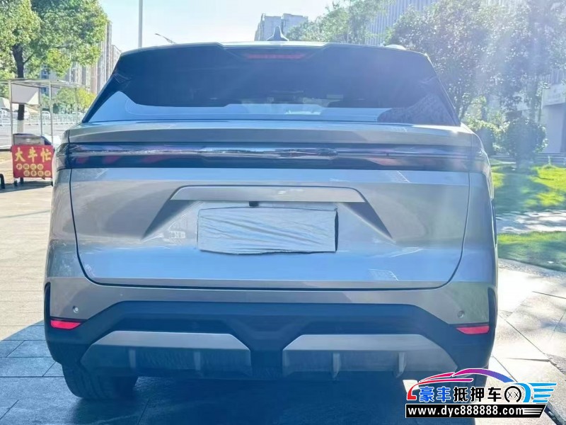 24年吉利银河L7轿车抵押车出售