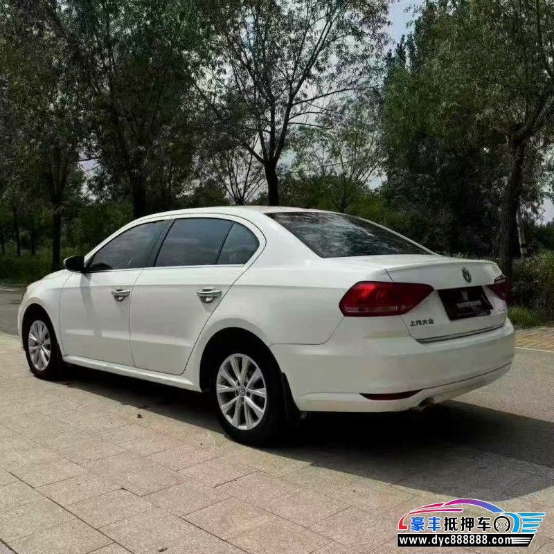 17年大众朗逸轿车抵押车出售