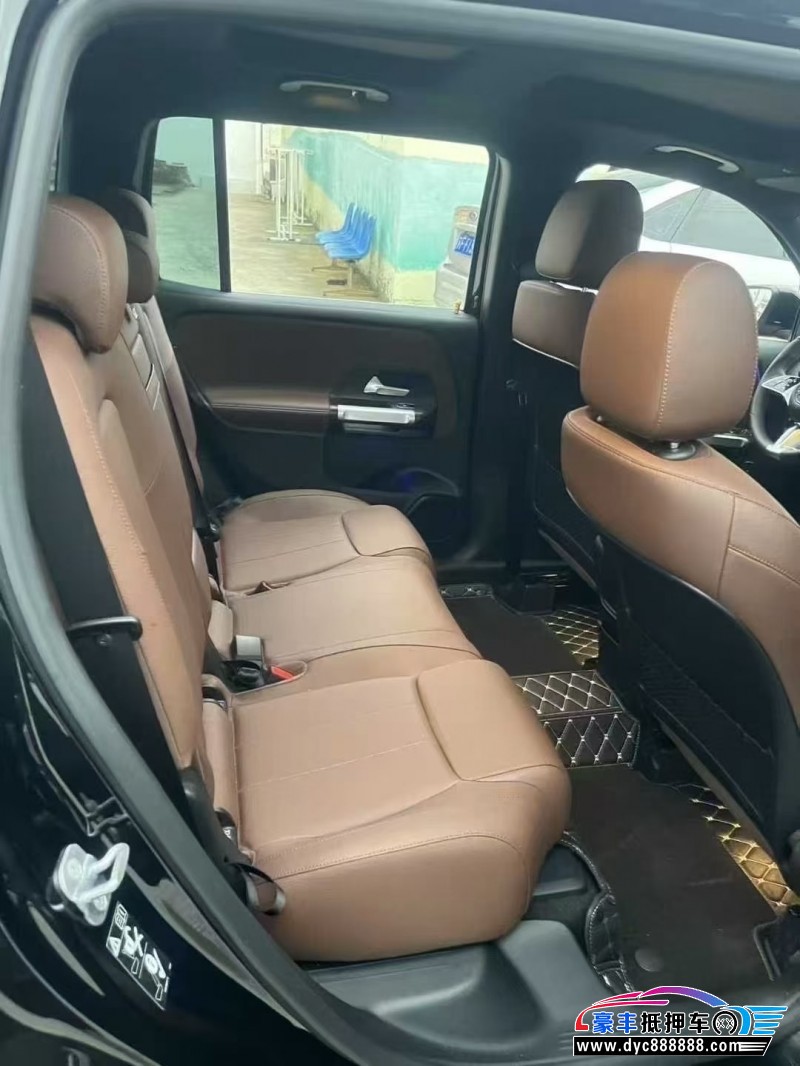 24年奔驰GLB轿车抵押车出售