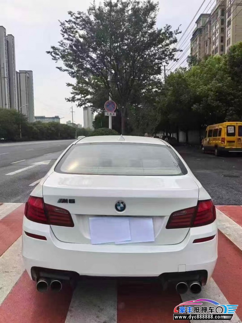 12年宝马5系轿车抵押车出售