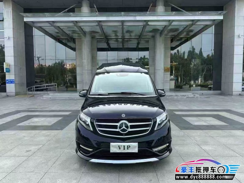 19年奔驰V轿车抵押车出售