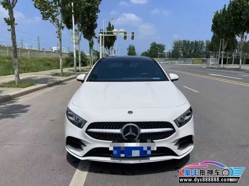 20年奔驰A轿车抵押车出售